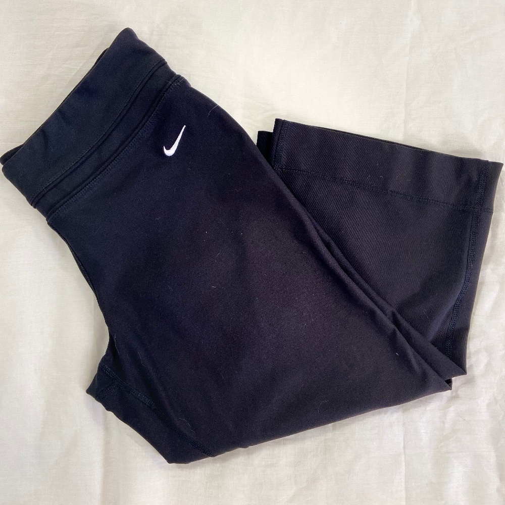 Nike Dry-Fit Black Capri